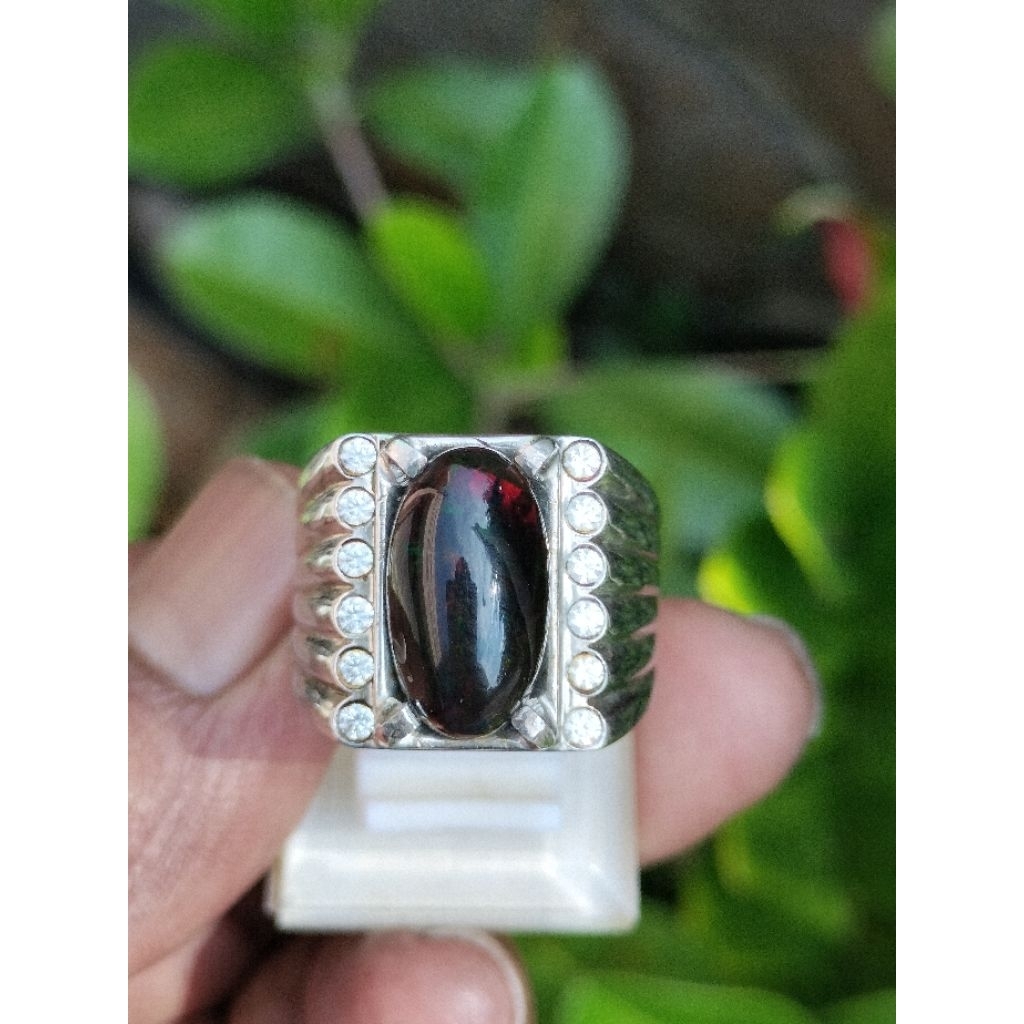 Natural Black Opal Banten