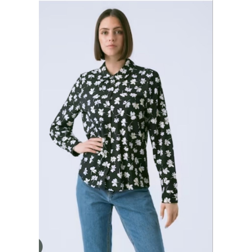 Atasan Wanita  Kemeja S.Oliver