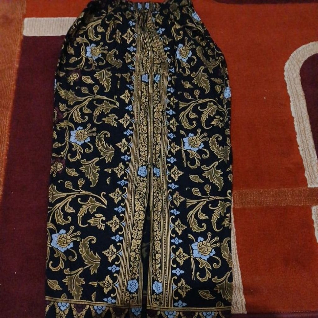 Preloved Rok Kebaya