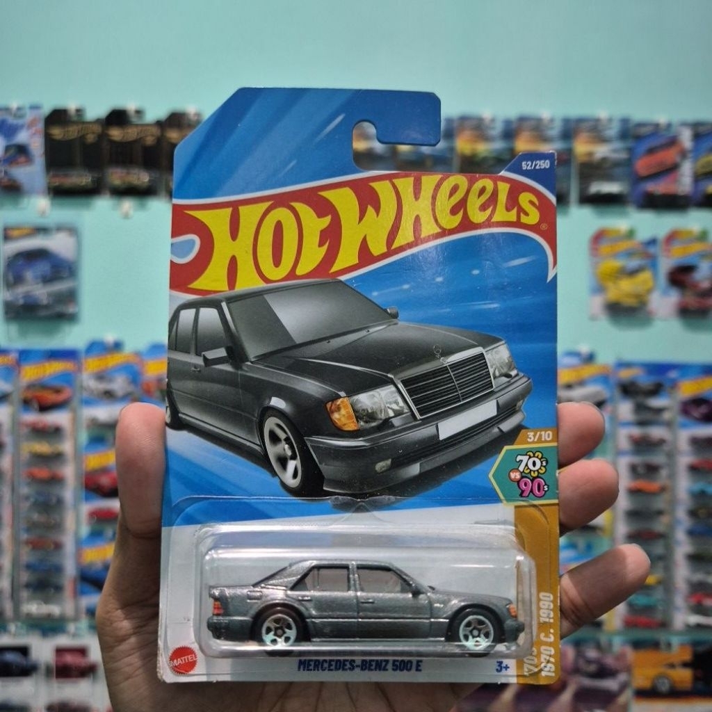 HOT WHEELS MERCEDES-BENZ 500 E SILVER