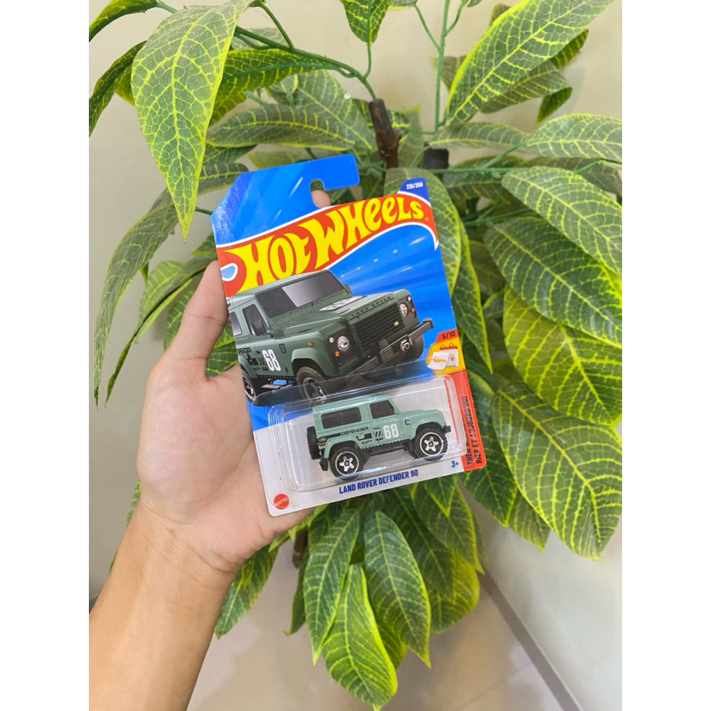 Hot Wheels Land Rover Defender 90 Hot Wheels Land Rover Hot Wheels Basic