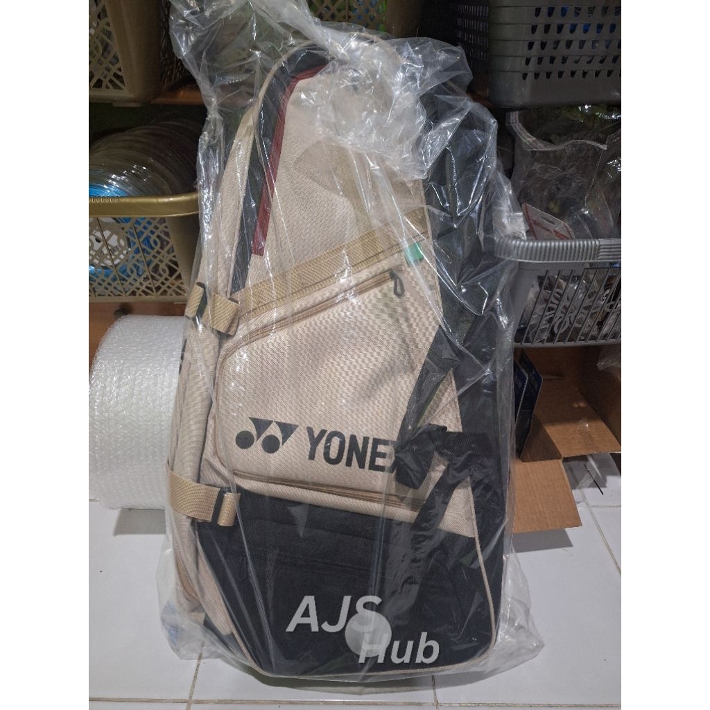 Tas Tenis Yonex Gearlogic 6R Beige & Black Tennis Bag Original by Yonex