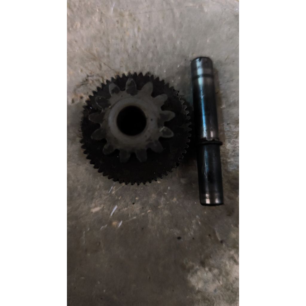 GEAR PINION GIGI STATER YAMAHA VIXION NEW ORI COPOTAN MOTOR SIAP PAKAI