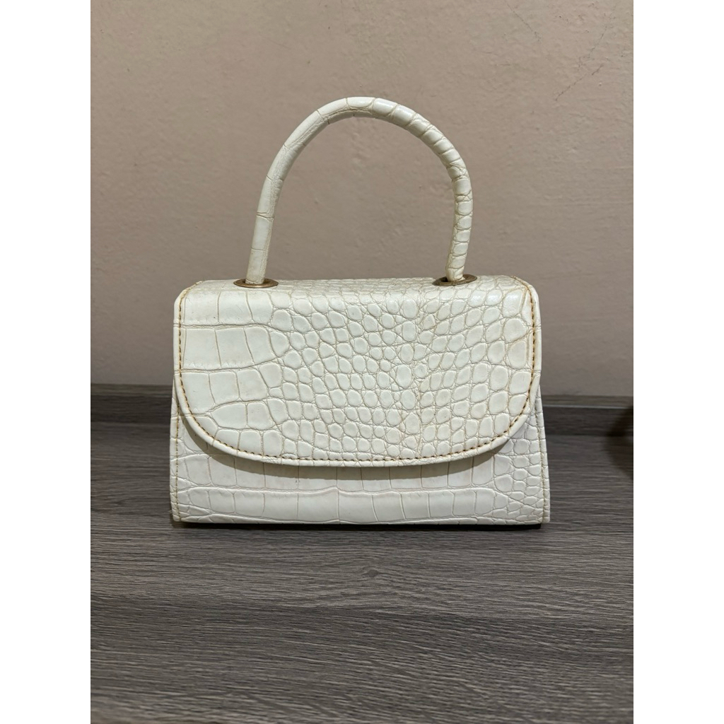 Tas Putih Preloved