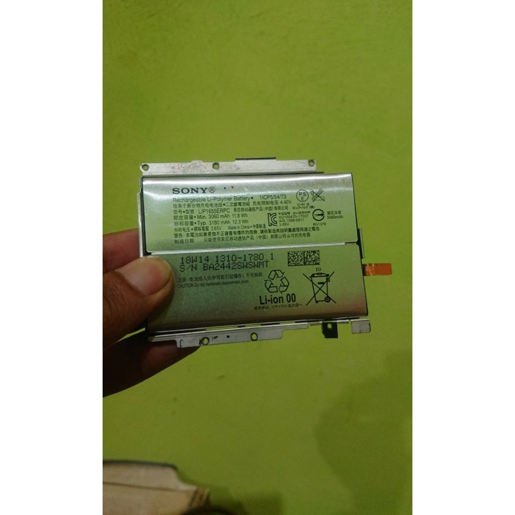 baterai Sony xz2 copotan normal