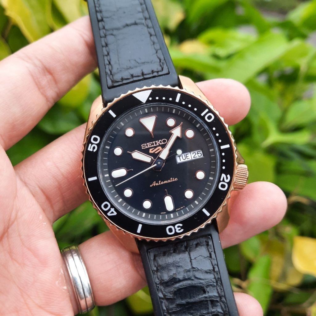 Seiko 5 Sports SRPD76K1 Black Gold SRPD76 4R36-07G0