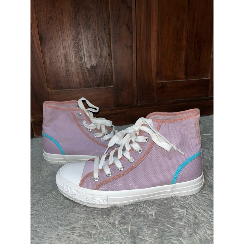 Airwalk Shaniya Purple Size 39 Preloved