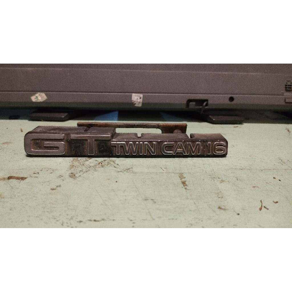 emblem grill corolla twincam GT