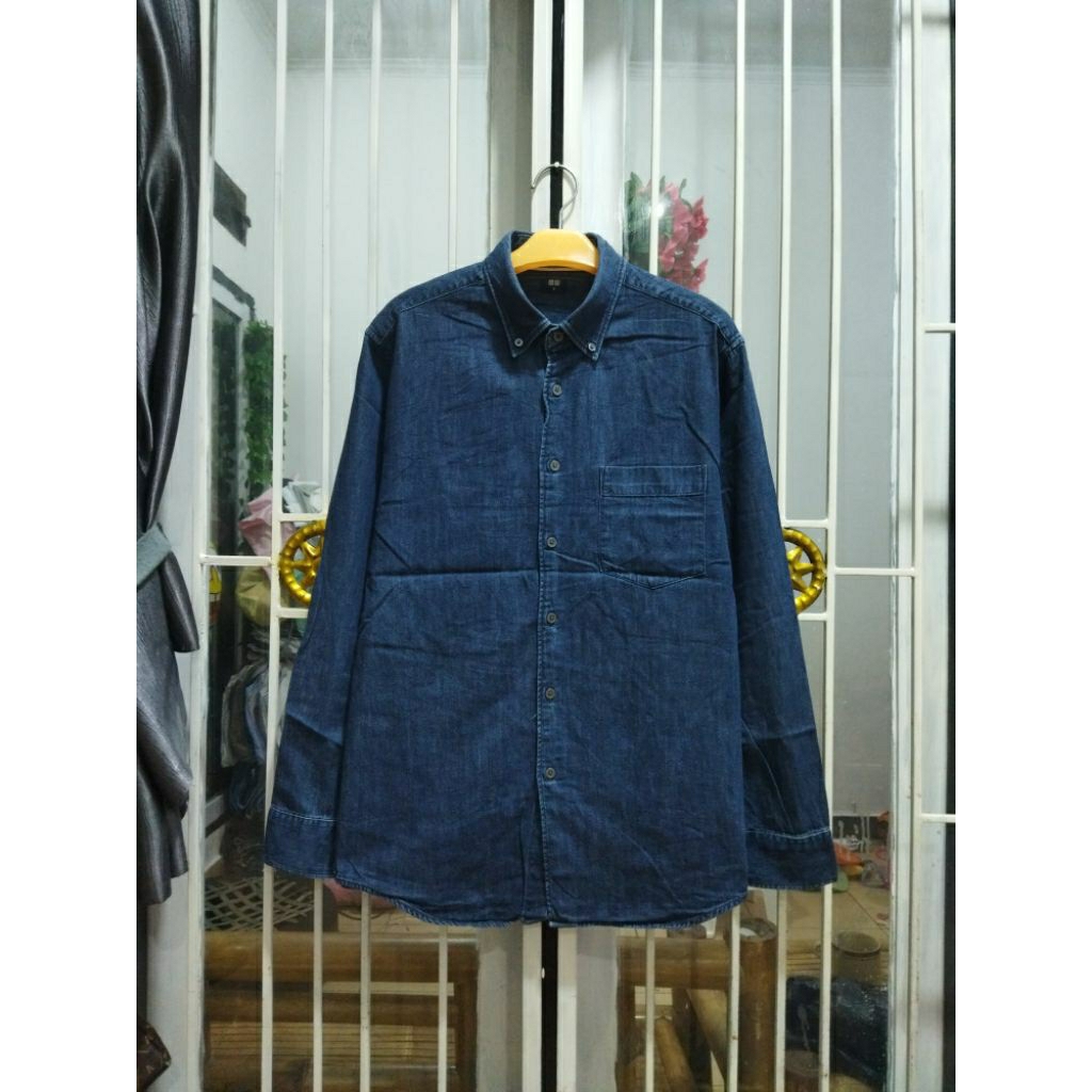 kemeja uniqlo selvedge soft jeans original M casual pria murah terbaik