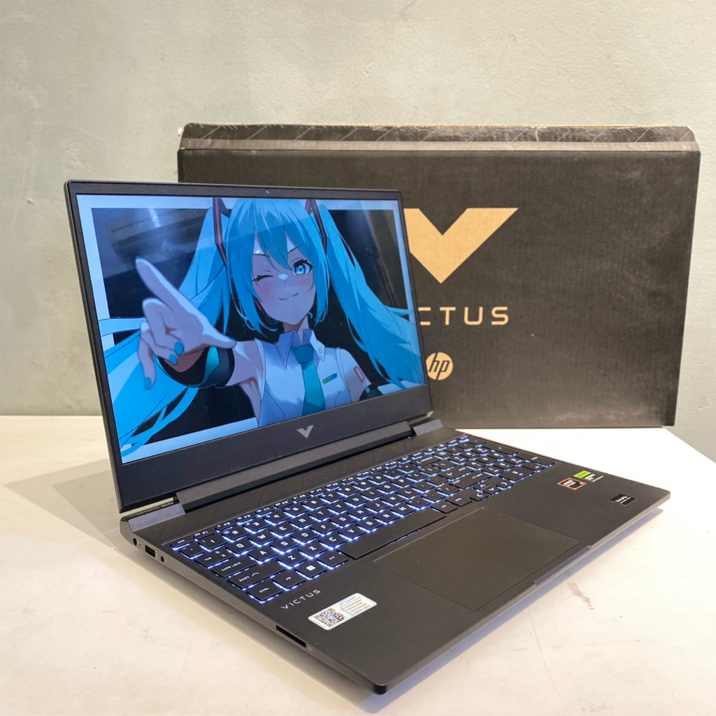 Laptop Gaming HP Victus 15 Ryzen 5 8645HS RTX 3050 8GB/512GB Garansi On