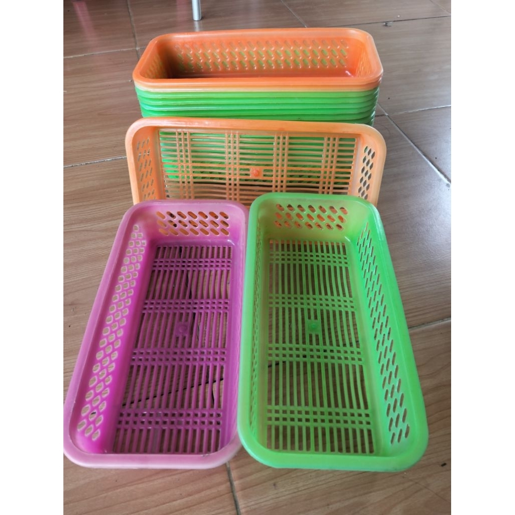 Paketan keranjang plastik kecil serbaguna 4pcs.tempat sendok,tempat bumbu dll