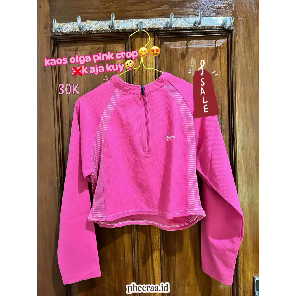 baju olahraga crop