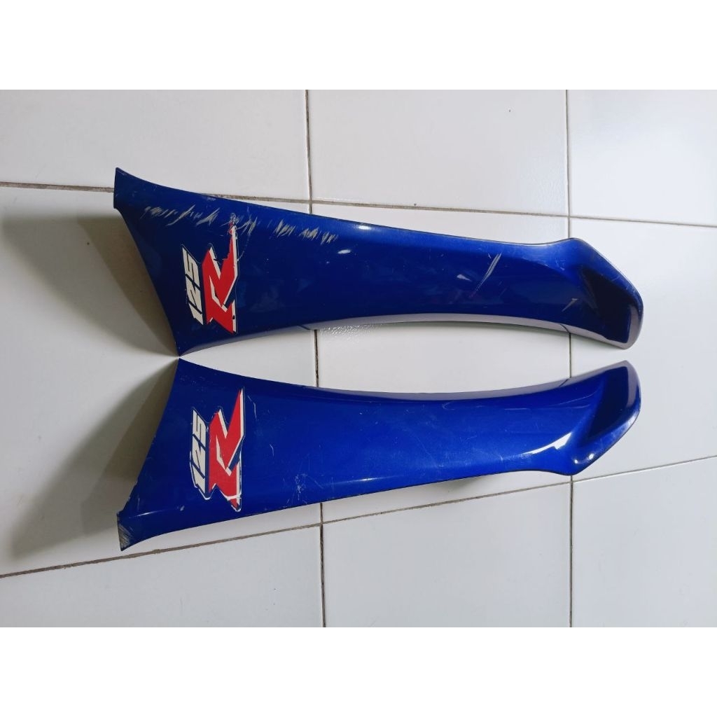 Cover sayap luar Honda supra x 125 lama biru original 2nd lepasan motor
