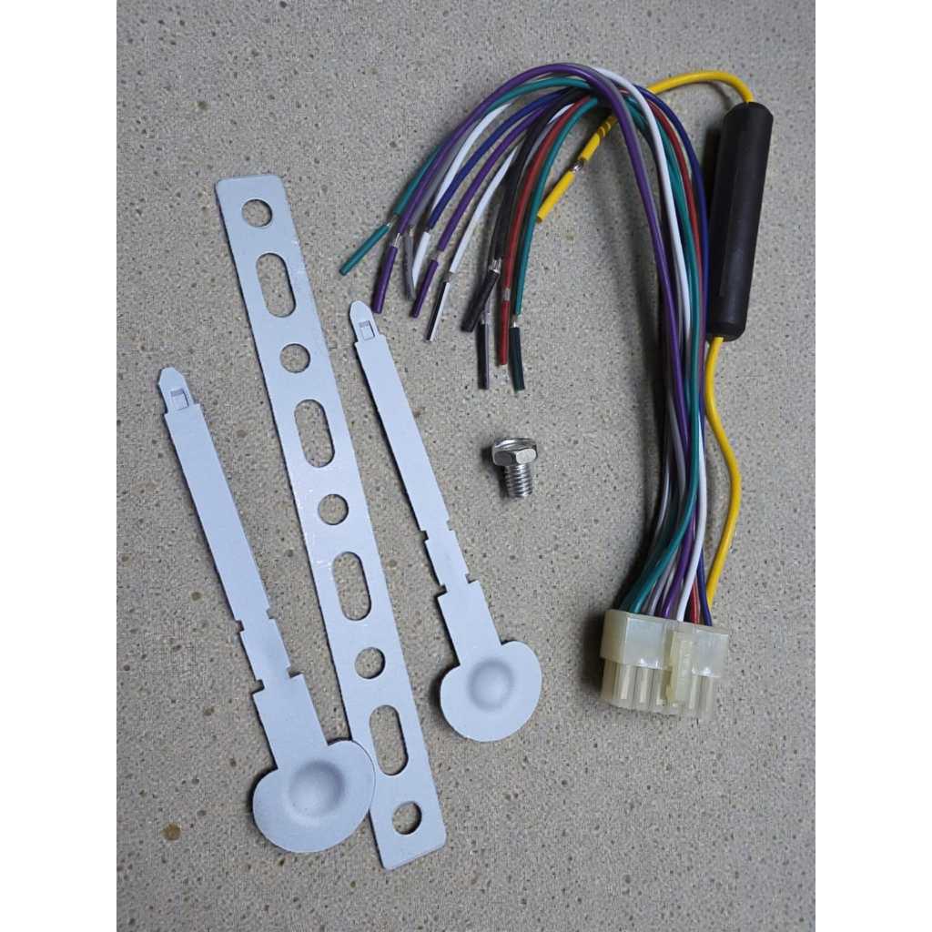 FREE DUDUKAN Soket Tape Mobil Head Unit Single Din 12 Pin Male Socket Tape Mobil Setrum Dan Speaker