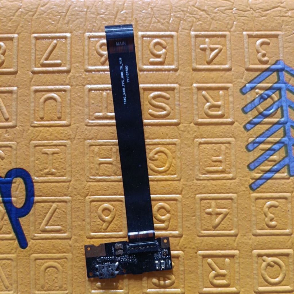 Flexi conektor cas hotwav m5 orian