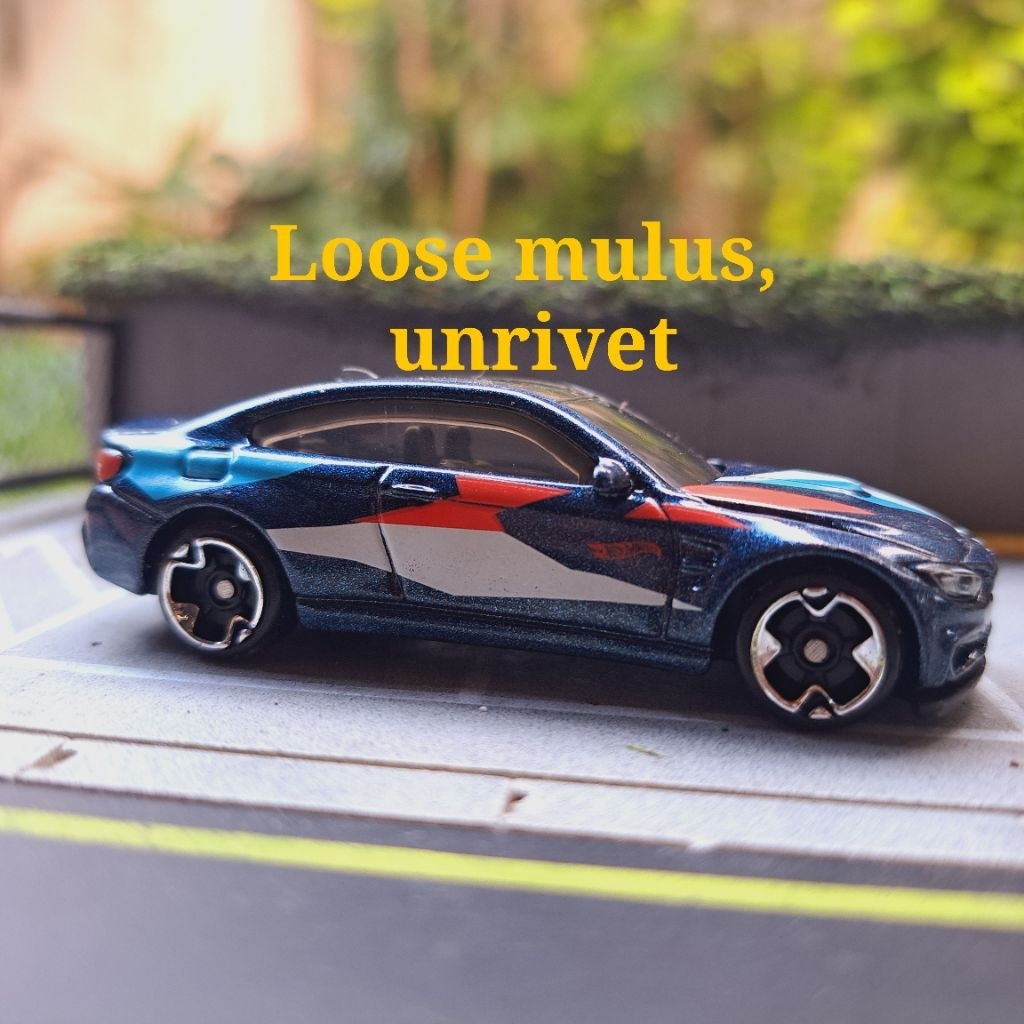 [LOOSE] Hot Wheels BMW M4 (2025 BMW)