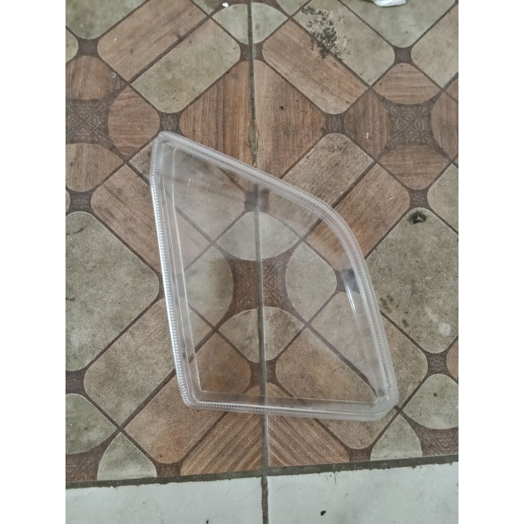 Mika lampu bagasi Ayla/Agya TRD kiri