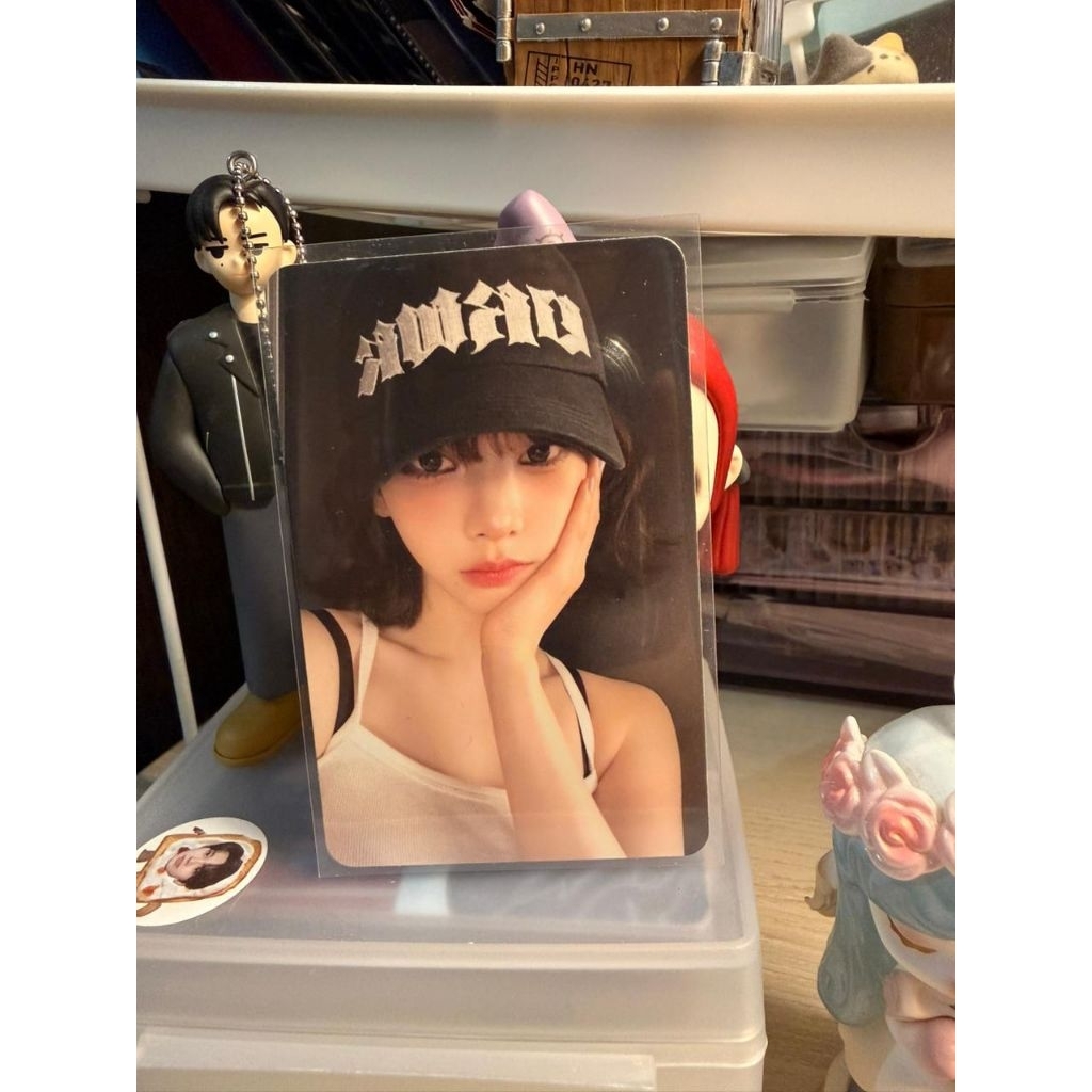 [READY STOCK] PHOTOCARD OFFICIAL AESPA KARINA DW BALLCUP MD PC