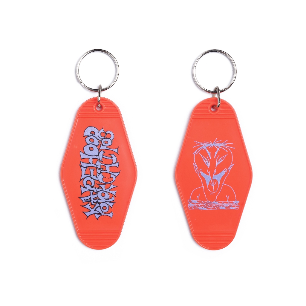 KAPE HOOD X YORKCHIPS WILYBELLY Motel Keychain