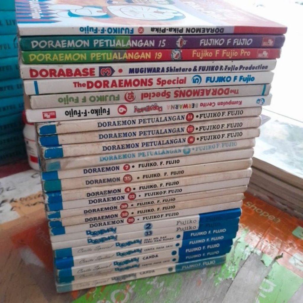 KOMIK DORAEMON,THE DORAEMON SPECIAL,DORAEMON PETUALANGAN DLL RANDOM JUDUL DAN NOMOR CABUTAN