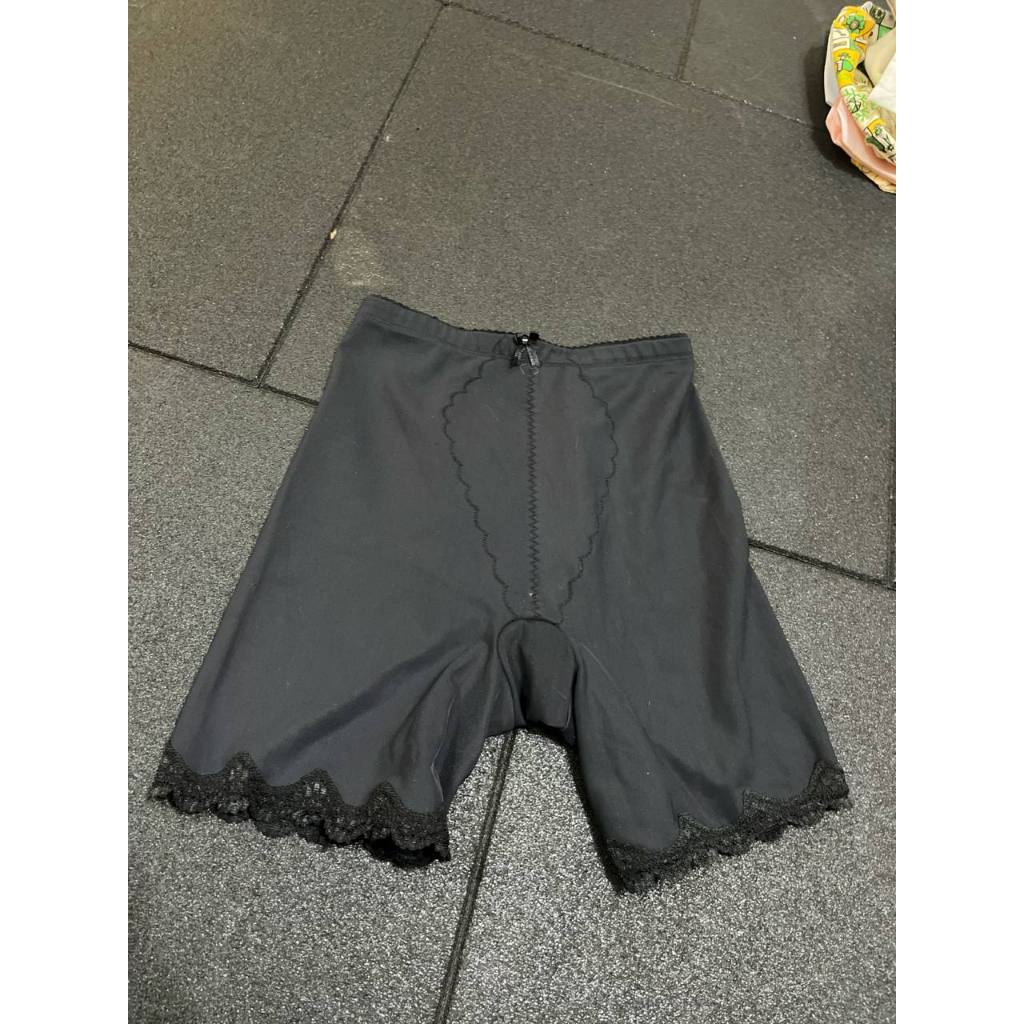 Bodysuit korset renda