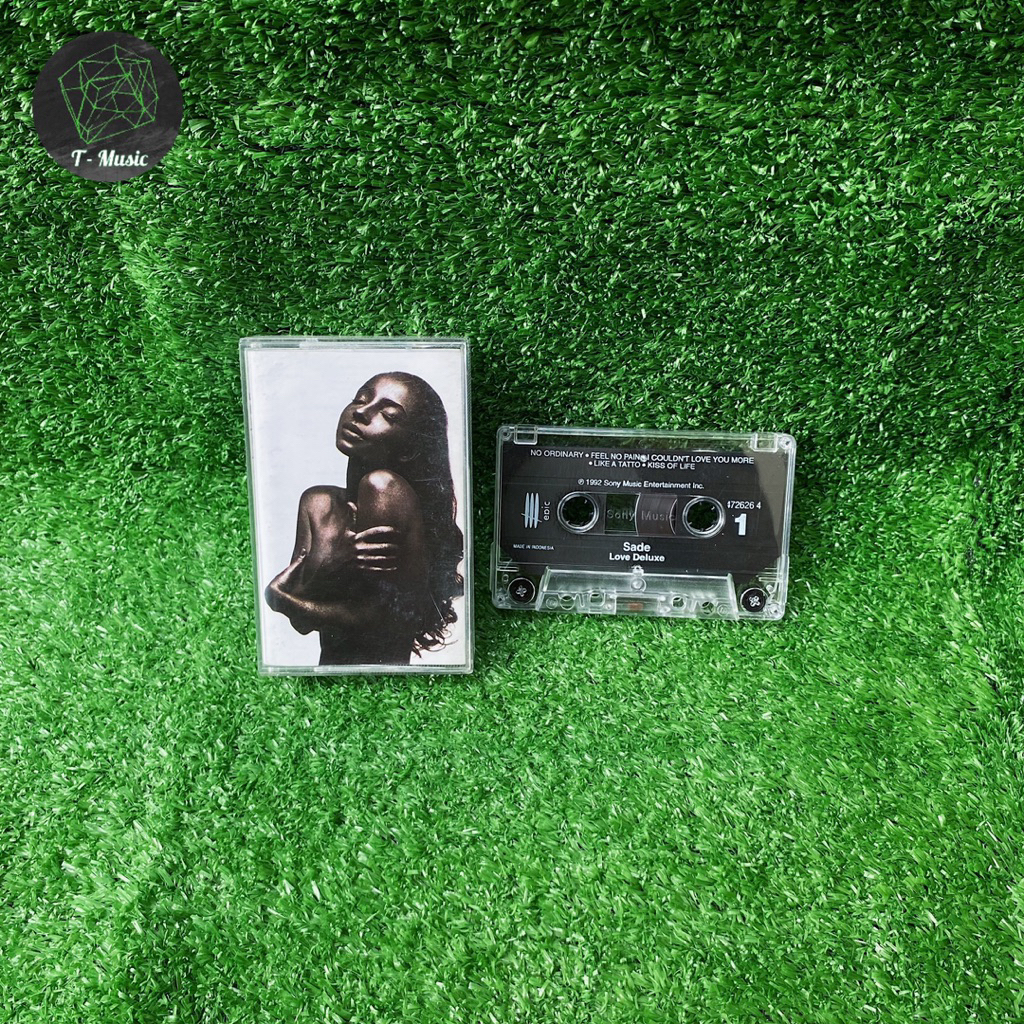 Kaset Pita Sade - Love Deluxe