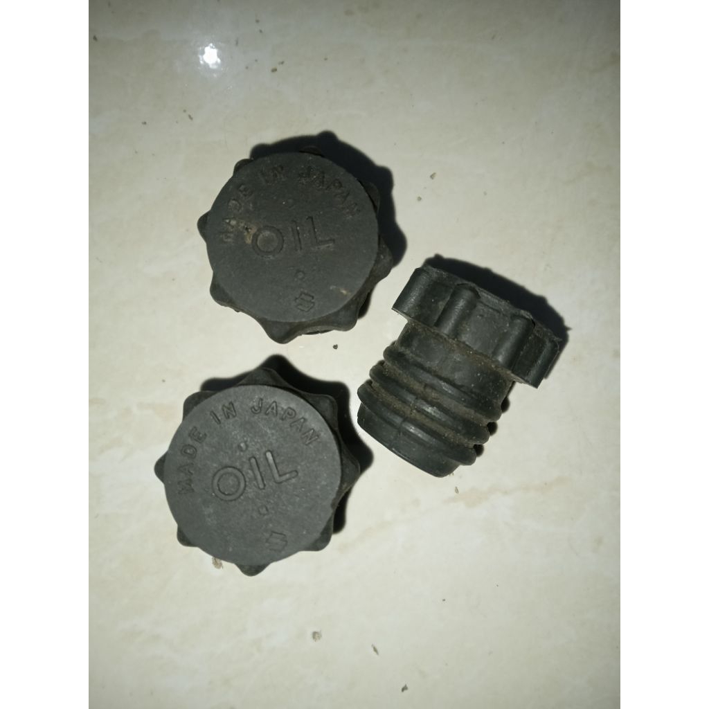 tutup box olsam tempat oli samping suzuki rc rc80 rc100 bravo crystal sprinter original baru