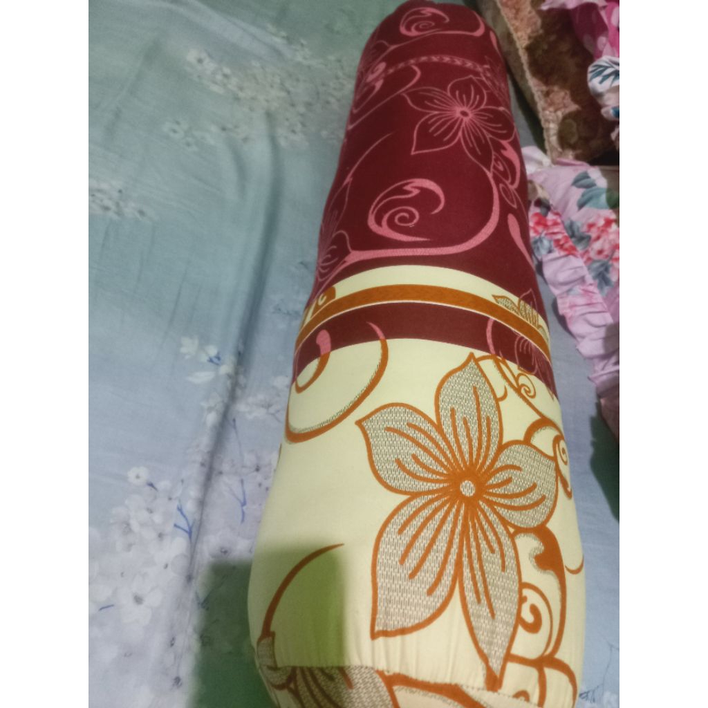 Bantal/Guling bekas preloved
