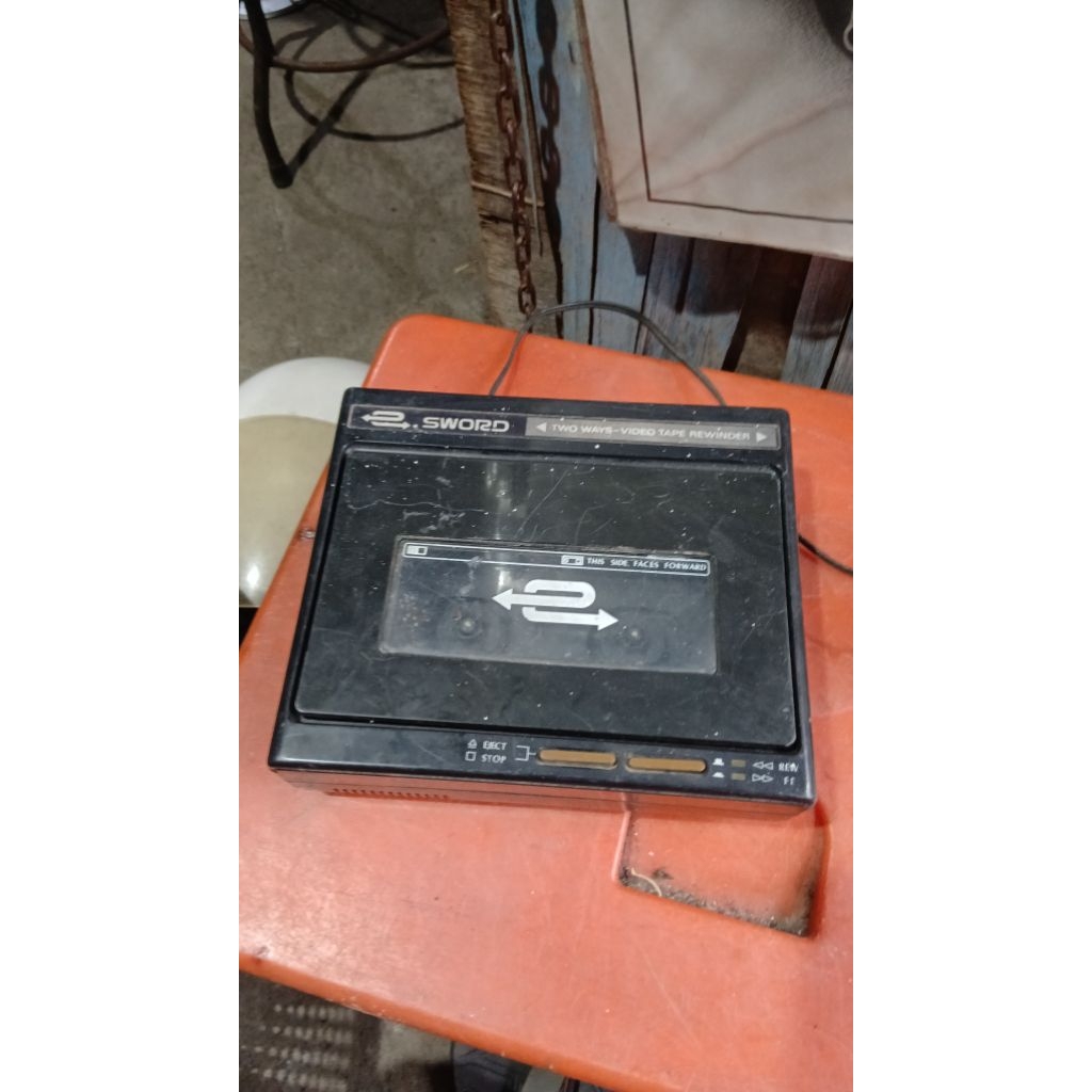 Video kaset recorder 95rb jadul antik vintage lawas kuno display anggap mati