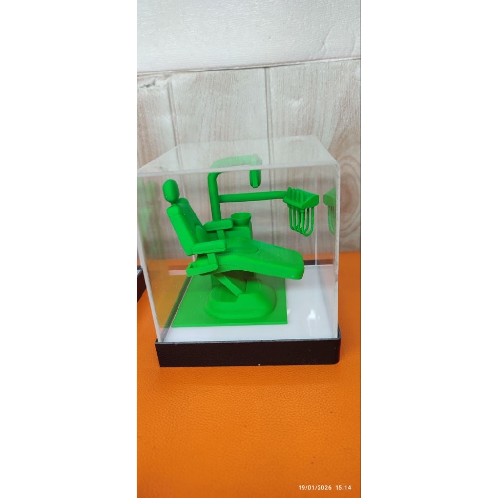 pajangan dental unit / kursi gigi / dental chair