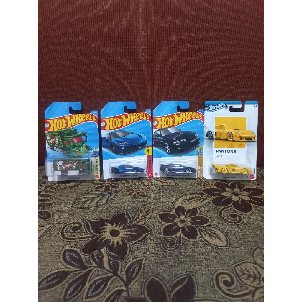 hot wheels paket porsche,skyline,raijin,ferari