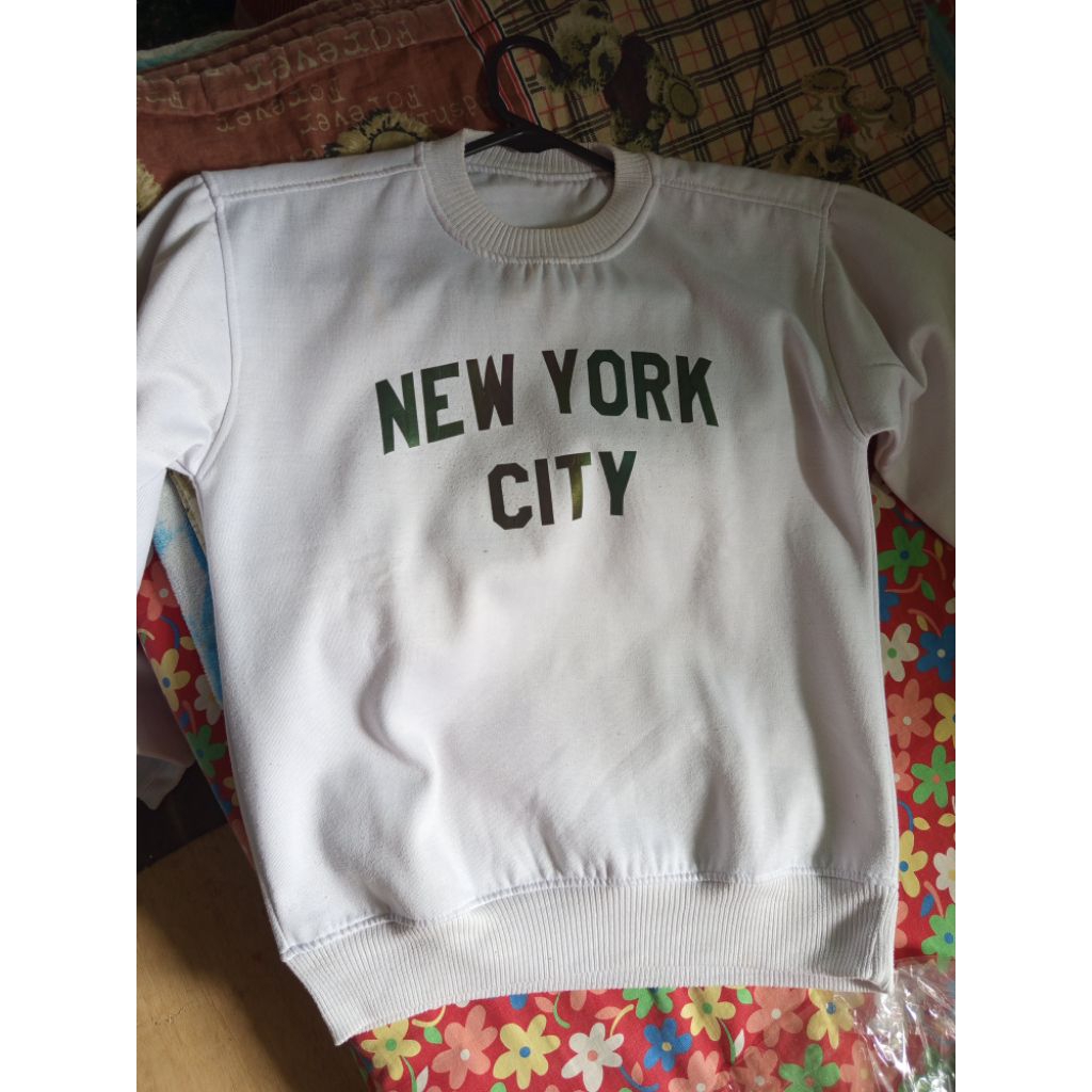 BUNDLING 2 sweater|Sweater NYC dan BOMBOOGIE