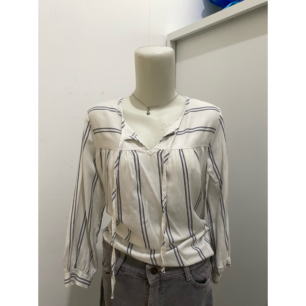 preloved pl casual to formal blouse stripe white kemeja putih tali