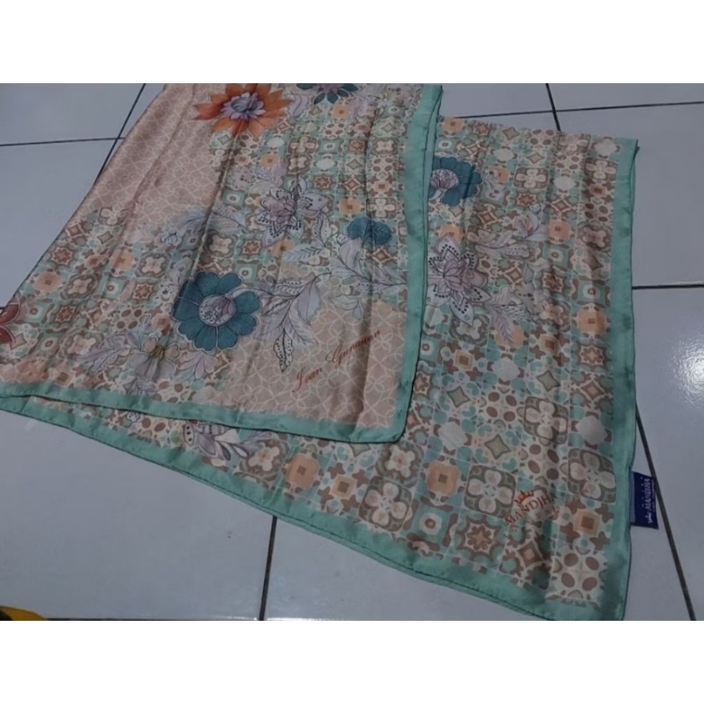 preloved pl mandjha ivan gunawan // hijab Mandjha Ivan Gunawan Original