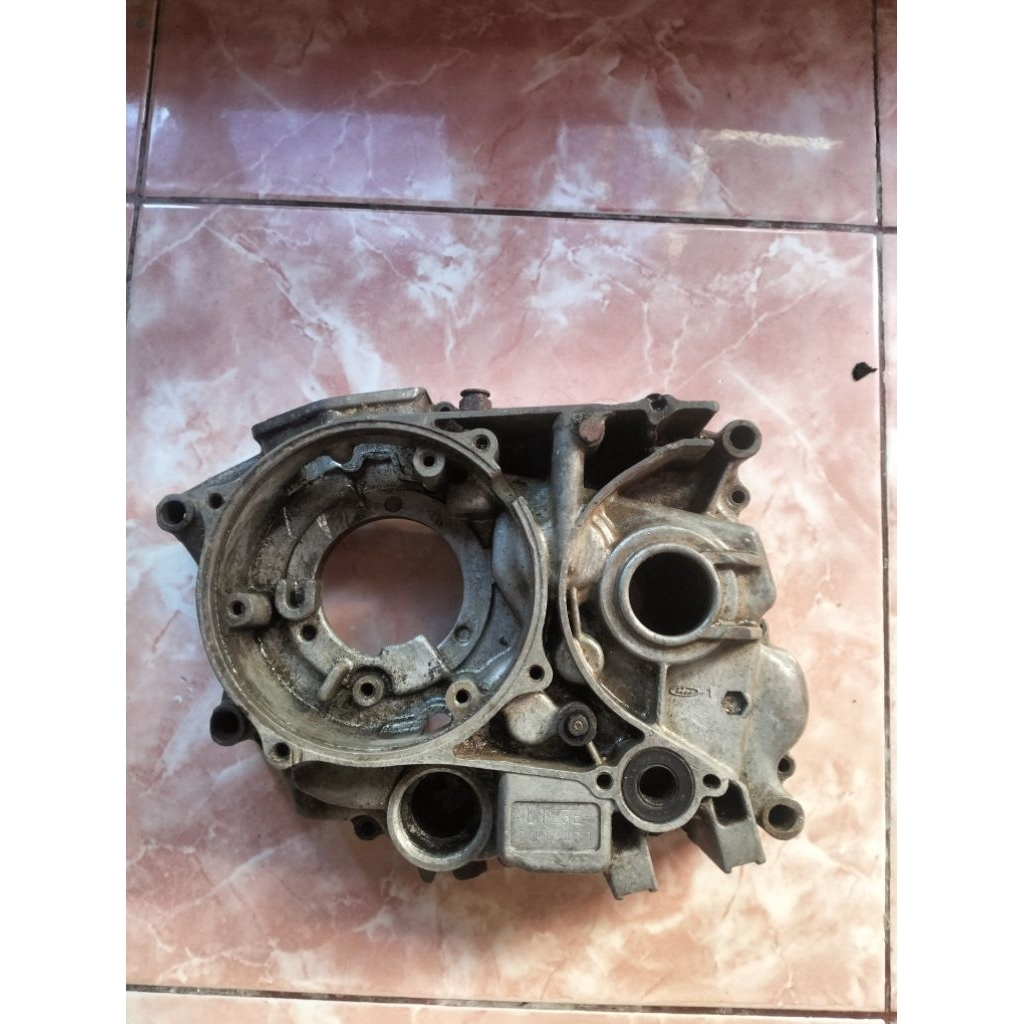 BAK CALTER KIRI BAK CALTER NO SIN HONDA XL125E ORIGINAL