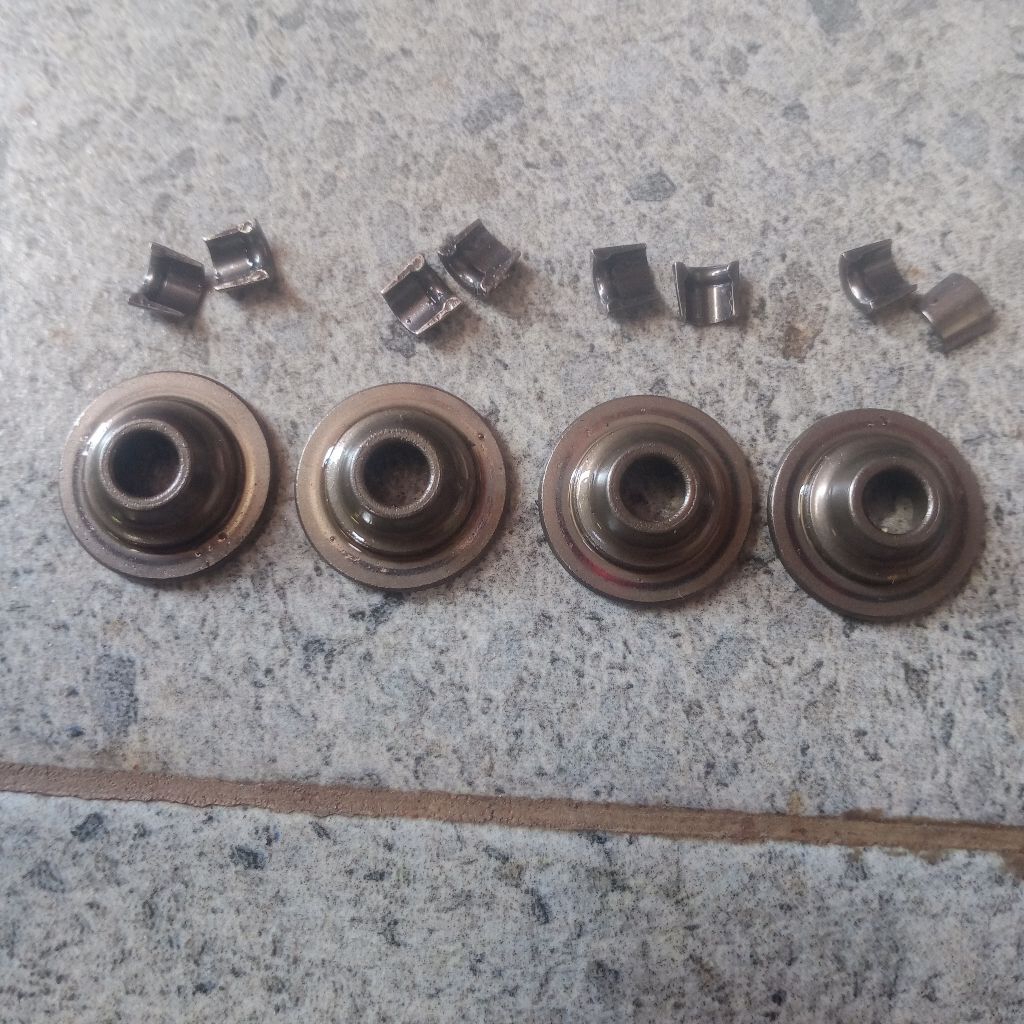 Topi klep kuku macan set 4 pcs Yamaha Vixion viksen ORI copotan