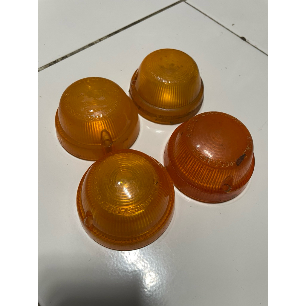 Mika Lampu Sein C70 Original Stanley Japan harga 1 set isi 4