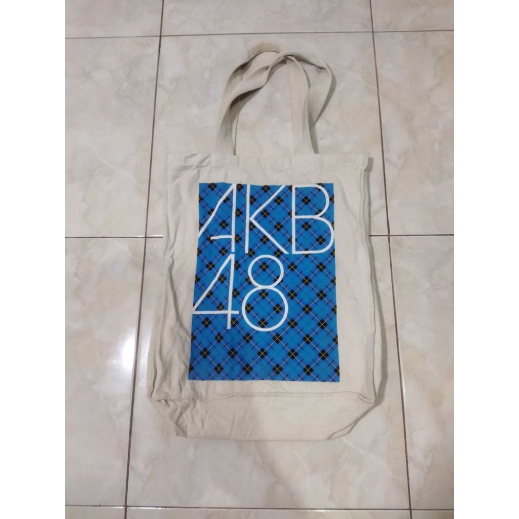 Tote bag idol AKB 48