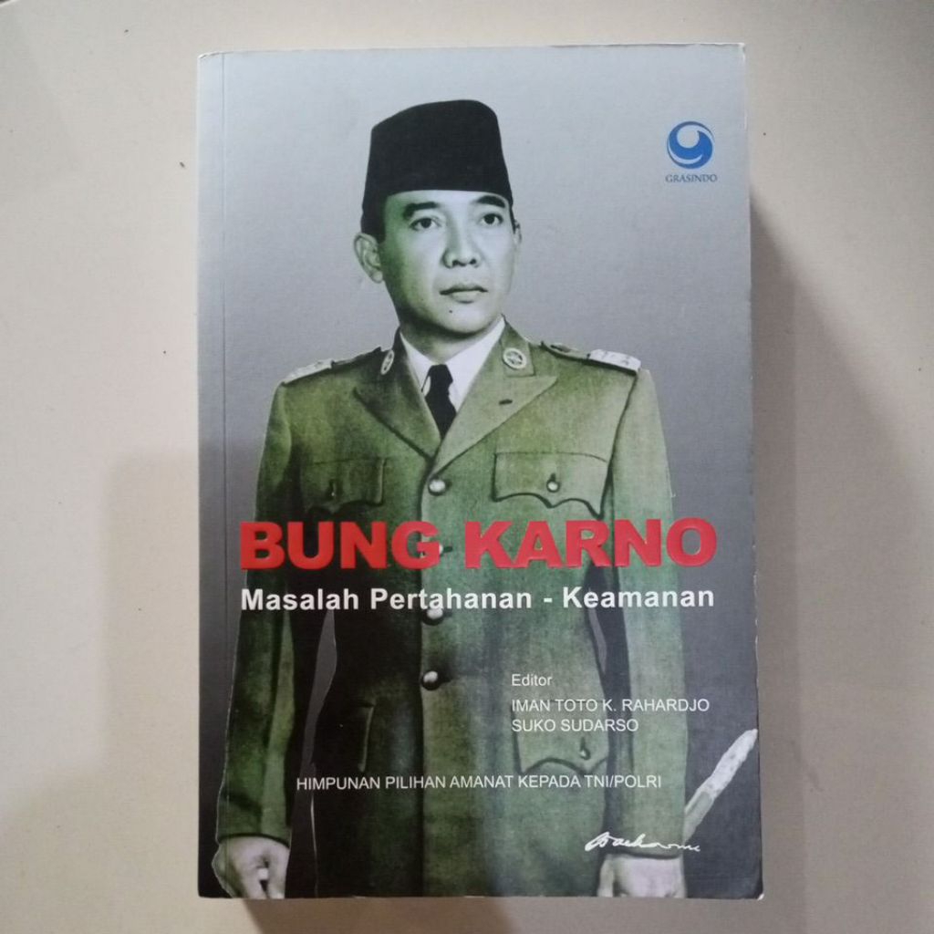 BUKU BUNG KARNO MASALAH PERTAHANAN KEAMANAN