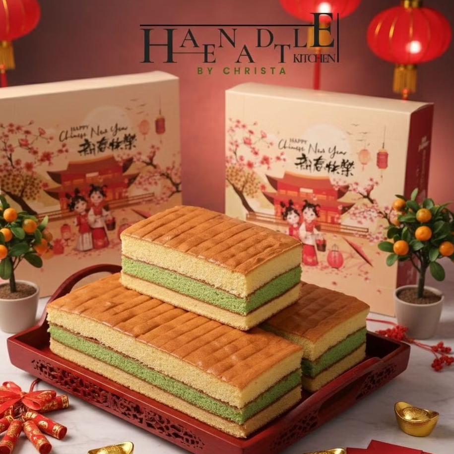 Chinese Hampers Imlek LAPIS SURABAYA (SELAI STROBERI, BLUEBERRY, COKLAT)