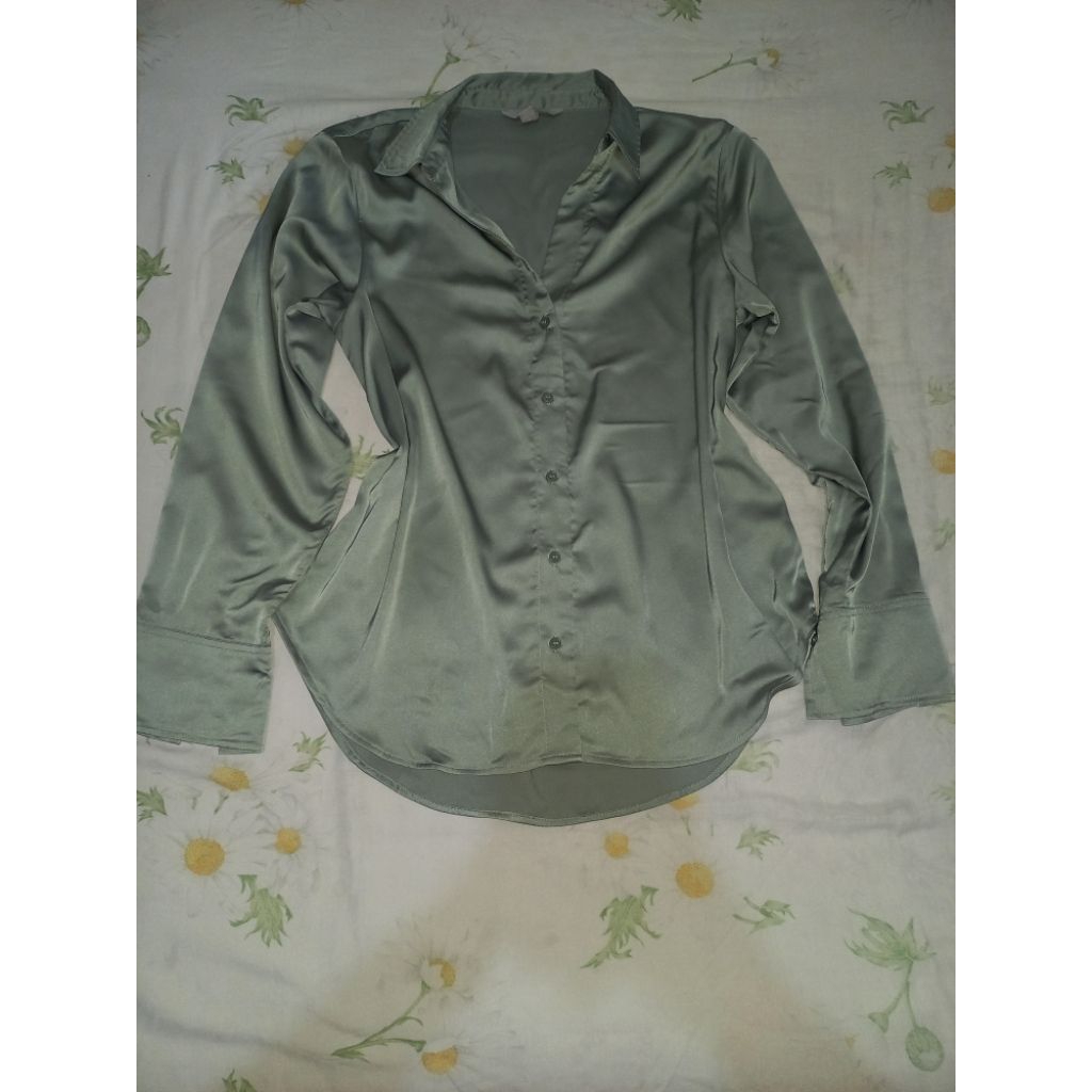 kemeja silk H&M