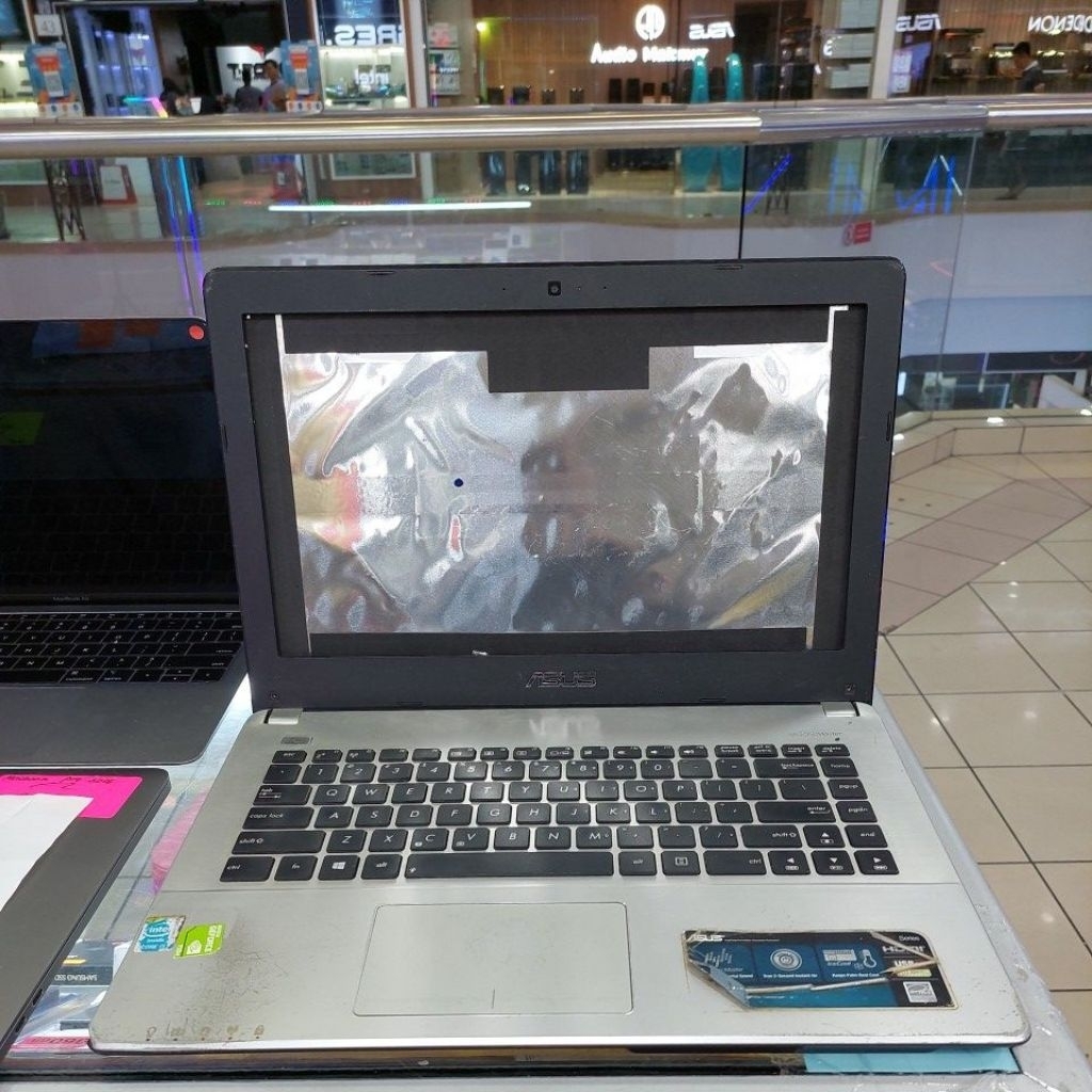Laptop Asus A450L Core i5 NVIDIA 720M mati total tanpa lcd tanpa ram tanpa ssd jual casing dan mesin