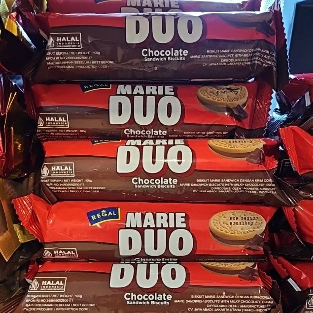 Regal Marie Duo Choco Sandwich