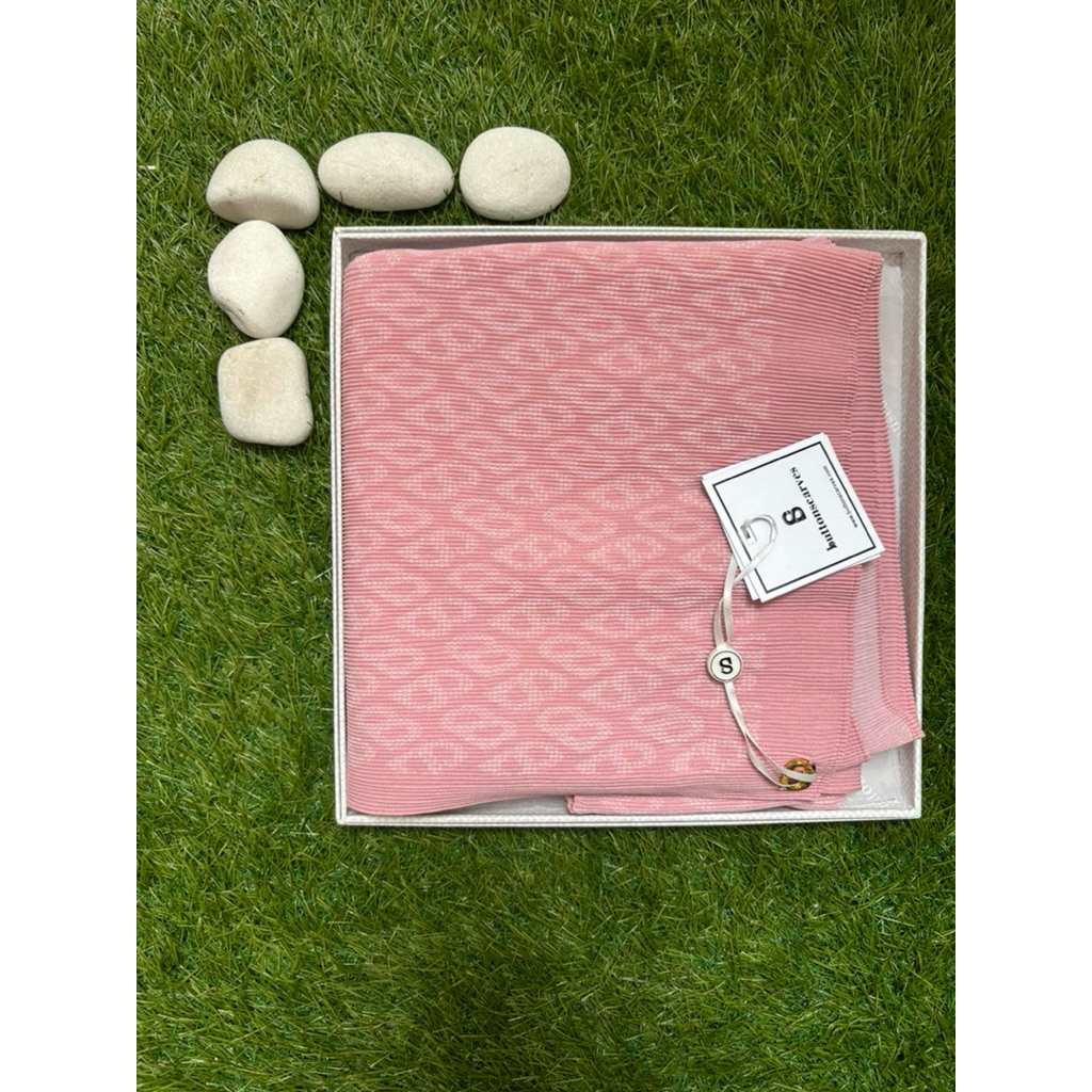 TAPIS PLEATED SHAWL CANDY BUTTONSCARVES