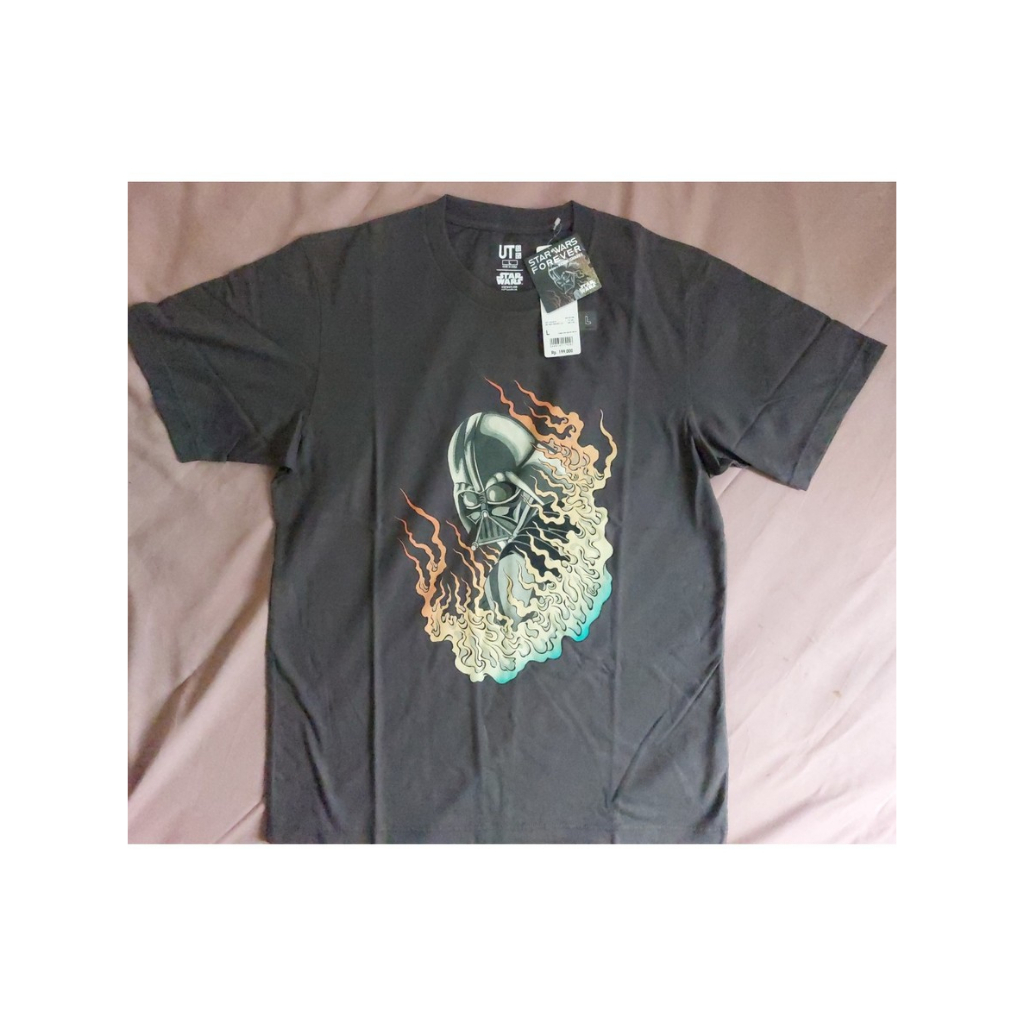 Kaos Uniqlo UT Star Wars Uniqlo