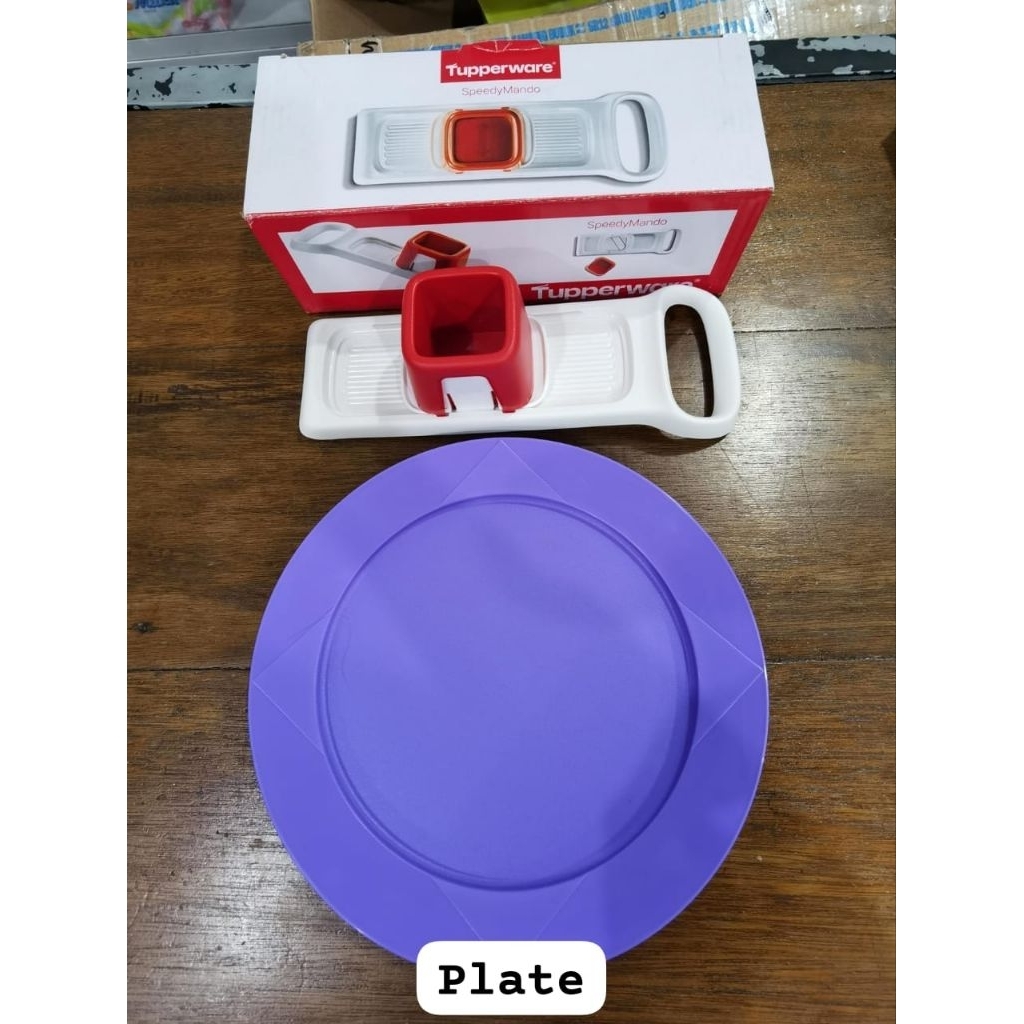 Speedy Mando with free Tupperware Original