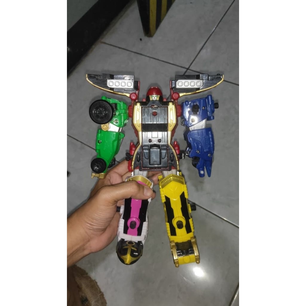 Megazord Gokaiger