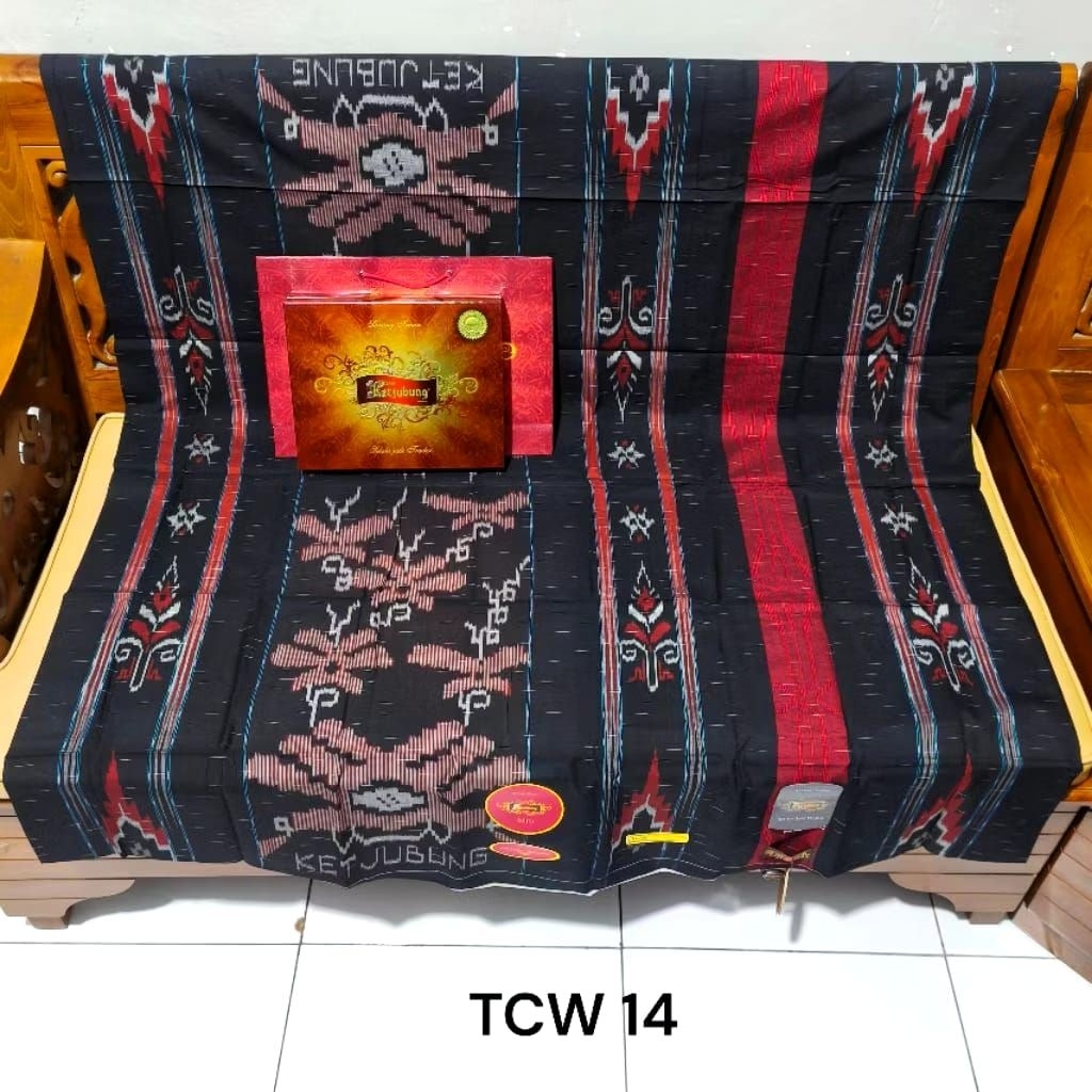 Sarung KETJUBUNG RED Motif TCW GOLD