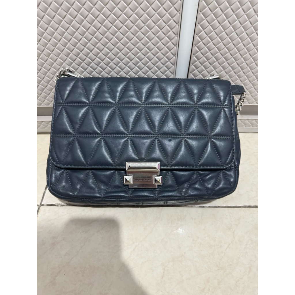 MK Sloan Navy authen