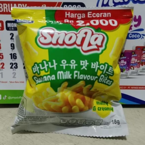 SNACK RINGAN SNOFLA BANANA MILK BITE (1renteng = 10pcs)